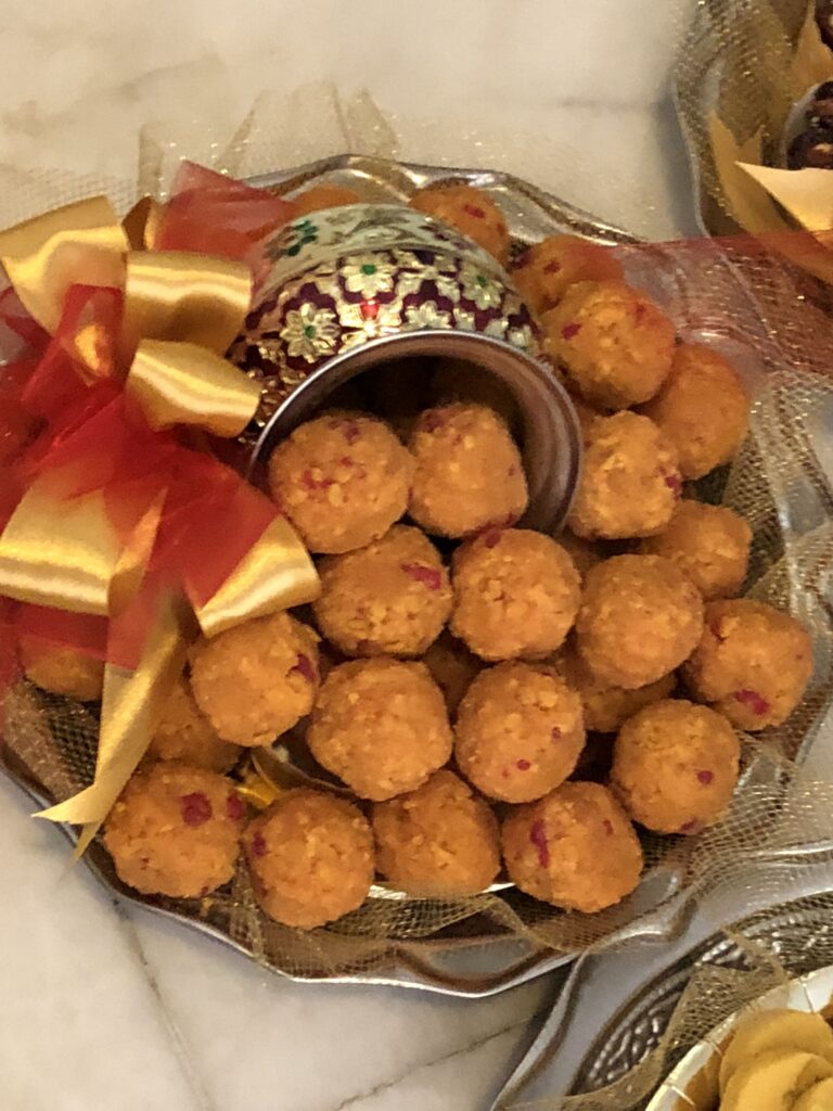 Sweet decoration tray - rakshabandhan